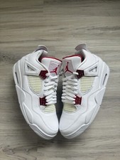 Jordan 4 Retro Rosso