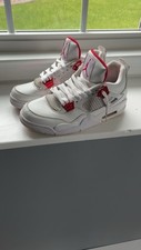 Jordan 4 rosso metallizzato