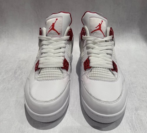 Jordan metallic red 42 - 4,